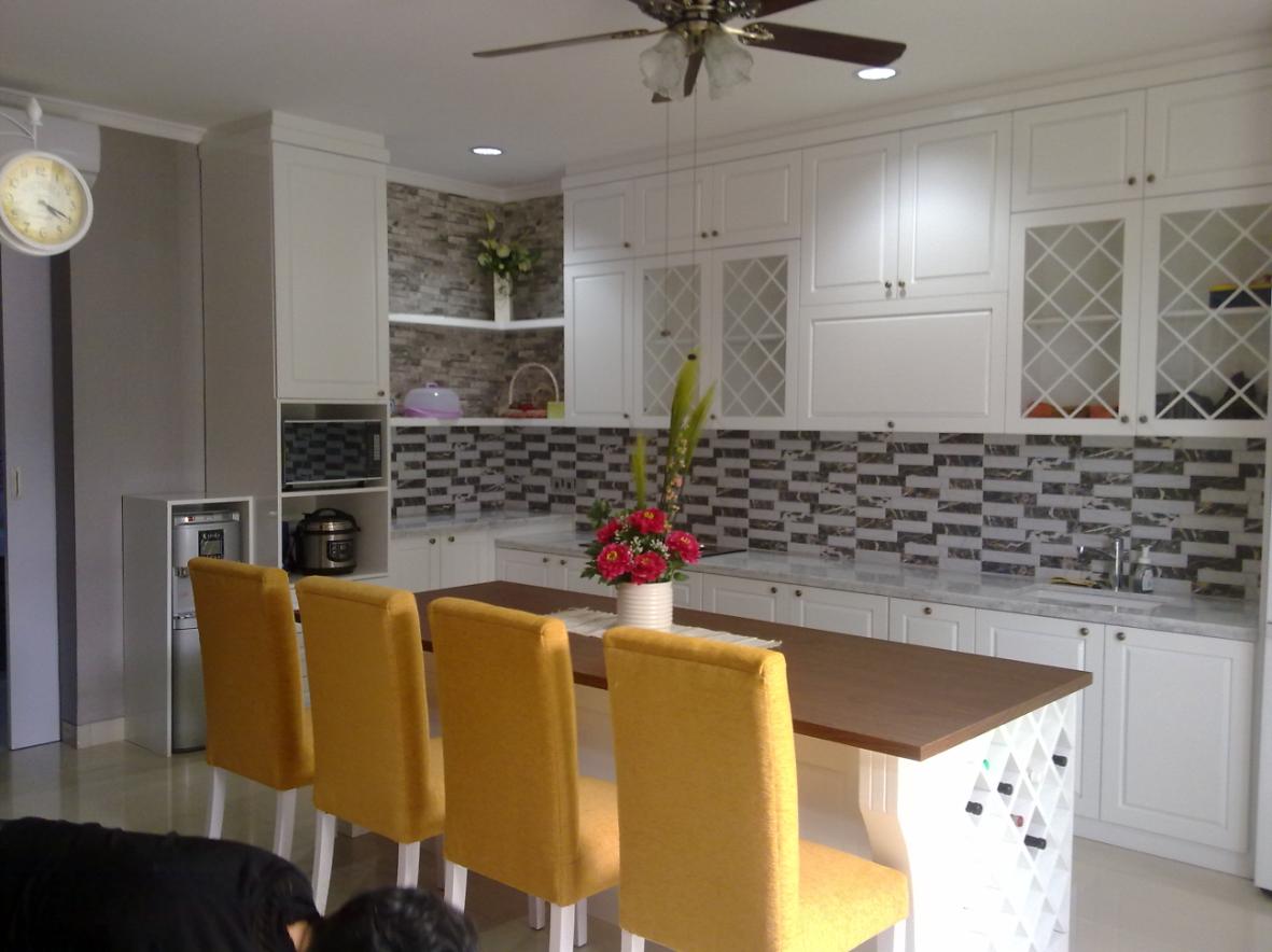 Kitchen set dan dining set